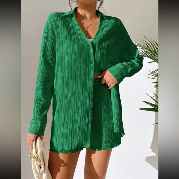 Green / cream / black 2 piece matching set Long sleeve Button Shirt & Shorts - Picture 3 of 12
